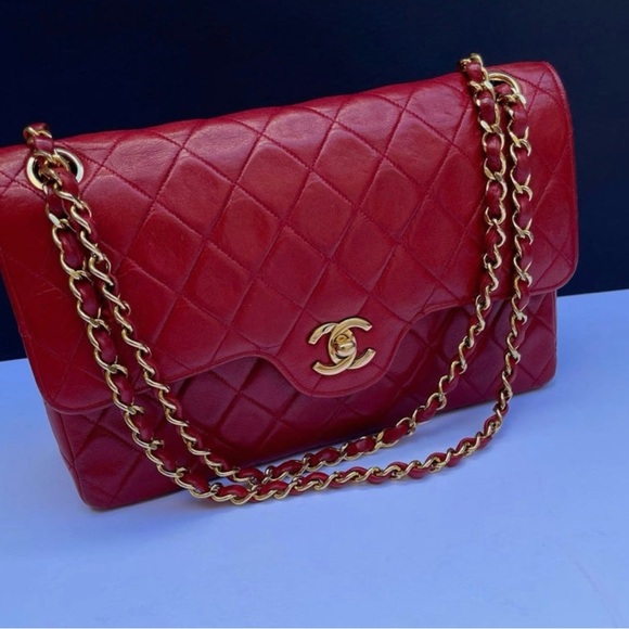 CHANEL Vintage Timeless Classic Red Quilted Double Flap Leather Handbag - Picture 2 of 3